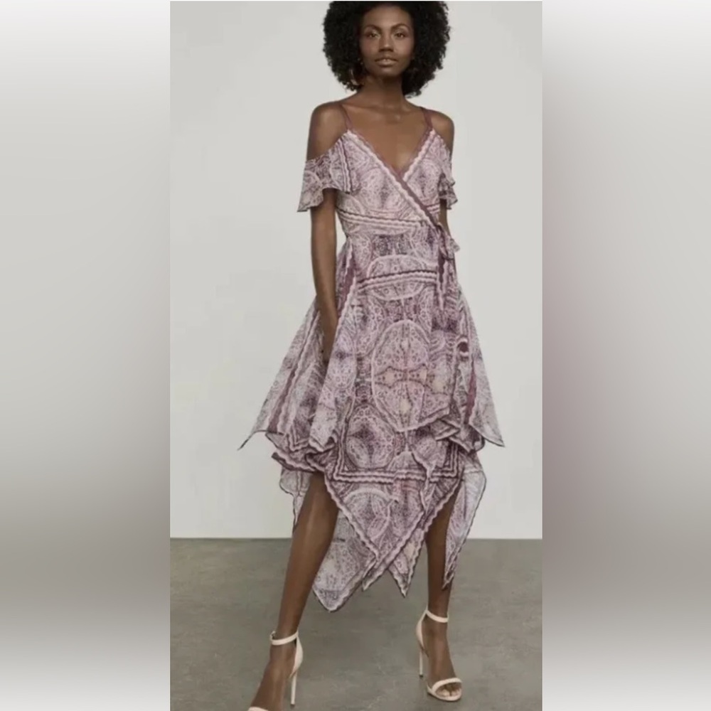 FESTIVAL COLD SHOULDER WRAP HANDKERCHIEF
DRESS